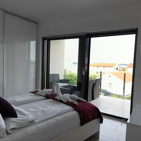 Apartamento Aliara Pool *