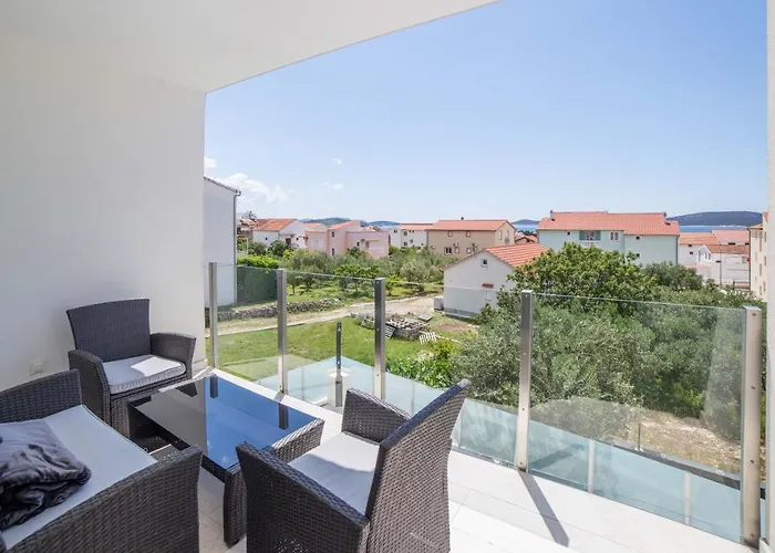 Apartamento Aliara Pool Vodice