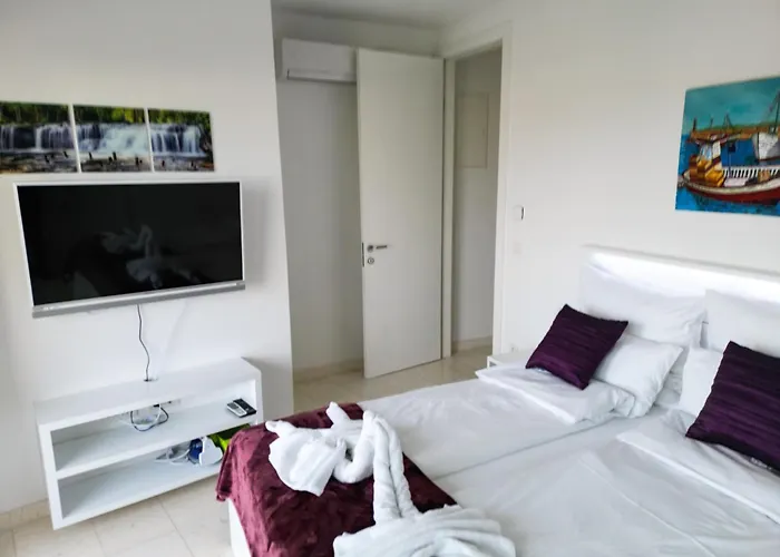 Aliara Pool Apartamento *